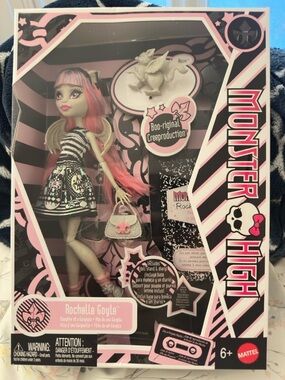 Monster High Rochelle Goyle Doll - Pink, Black & Gray
